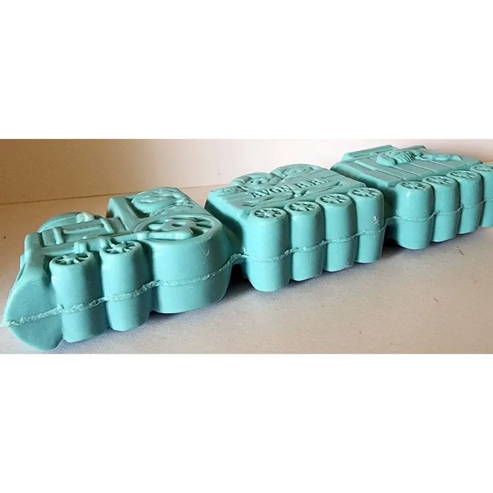 Avon Soap Train 1982 All Aboard Snap Apart Blue 3 Soaps 1oz Each Retro Décor